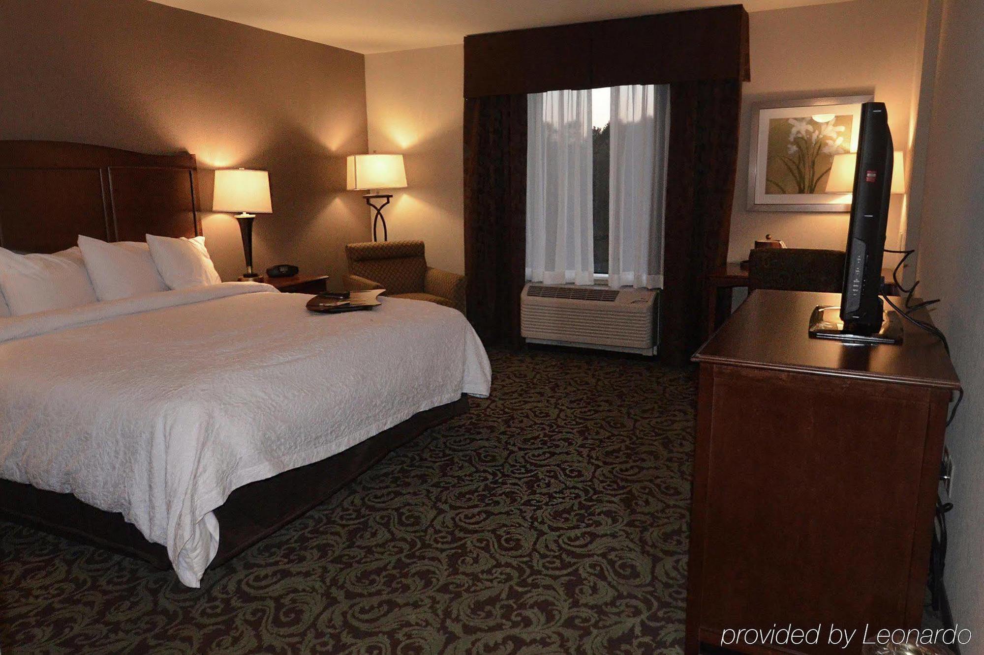 Hampton Inn And Suites New Hartford/Utica Zewnętrze zdjęcie